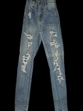 No Boundaries Light Blue Distressed High-Rise Women’s Jeans